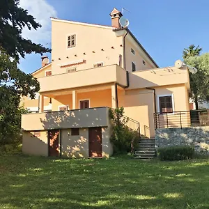  Apartmán Sveti Lovro